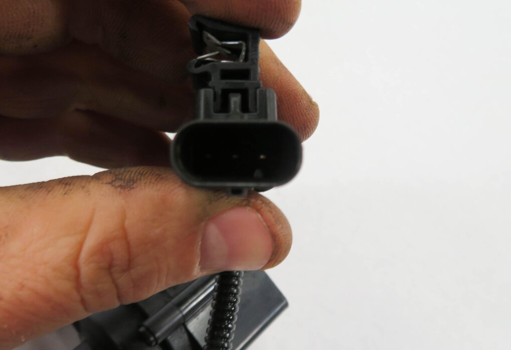 Thumbnail 6: 2011 BMW ACTIVE HYBRID 7 (F04) 4.4L N63 ENGINE AUX AUXILIARY WATER PUMP