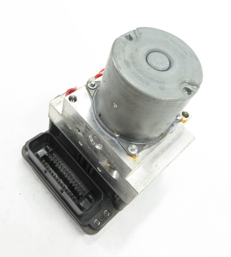 2011 BMW ACTIVE HYBRID 7 (F04) RWD - ABS ANTI LOCK BRAKE PUMP w/ MODULE