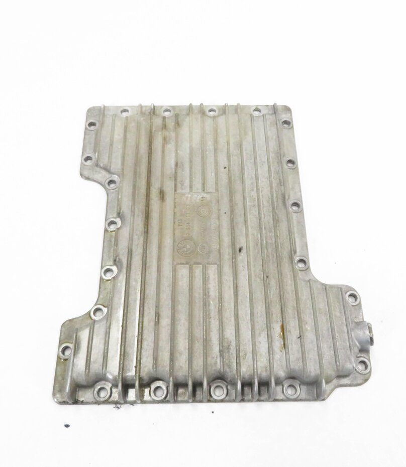 Thumbnail 3: 2003-2005 RANGE ROVER (L322) 4.4L M62 V8 ENGINE LOWER MOTOR OIL FLUID PAN SUMP