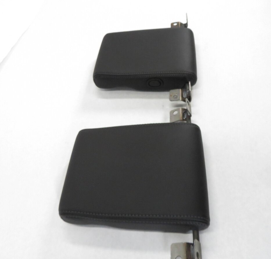 Thumbnail 4: 2013 LAND ROVER LR4 - REAR 3rd THIRD ROW SEAT HEADREST SET-2 (EBONY BLACK)