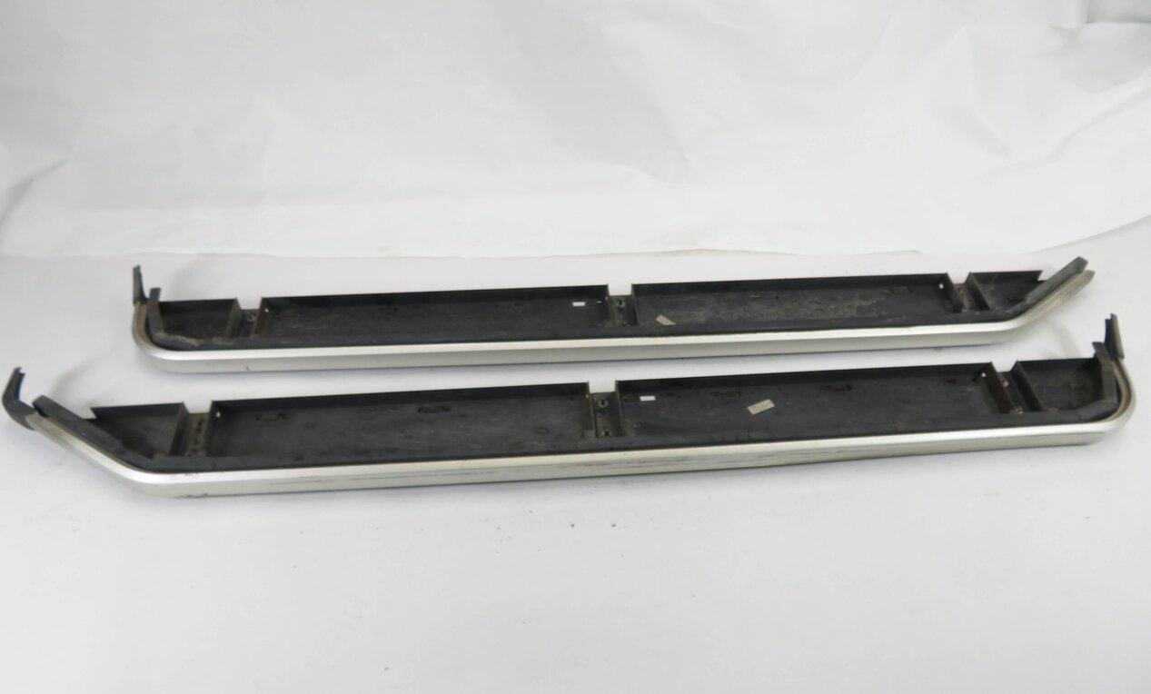 Thumbnail 10: 2013 LAND ROVER LR4 - FRONT LEFT & RIGHT RUNNER BOARD DOOR STEP SET-2