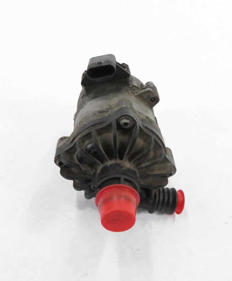 Thumbnail 3: 2009 BMW 750i (F01) 4.4L N63 TWIN TURBO - SECONDARY AUX AUXILIARY WATER PUMP