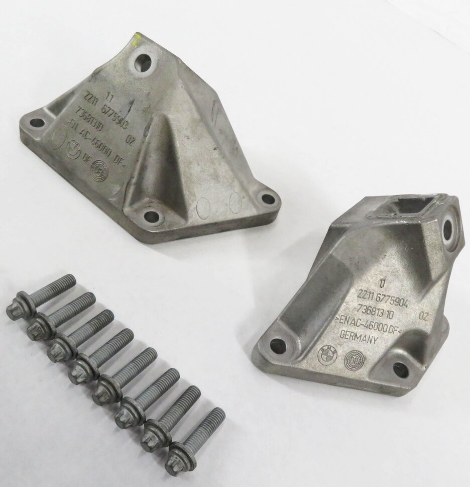 2009 BMW 750i (F01) 4.4L N63 TWIN TURBO - LEFT & RIGHT ENGINE BRACKET SET-2