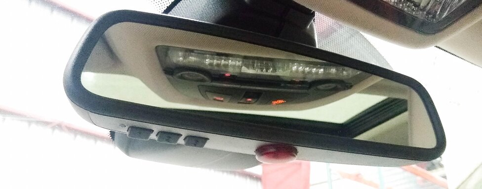 Thumbnail 2: 2009 BMW 750i (F01) INTERIOR AUTODIM REAR VIEW MIRROR w/ HOMELINK