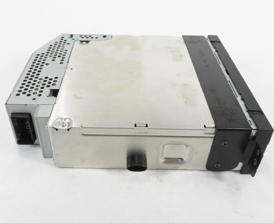 Thumbnail 3: 2008-2010 BMW 750i X5 X6 Z4 (F01 E70 E71 E89) VIDEO PLAYER 6-DISC DVD CHANGER