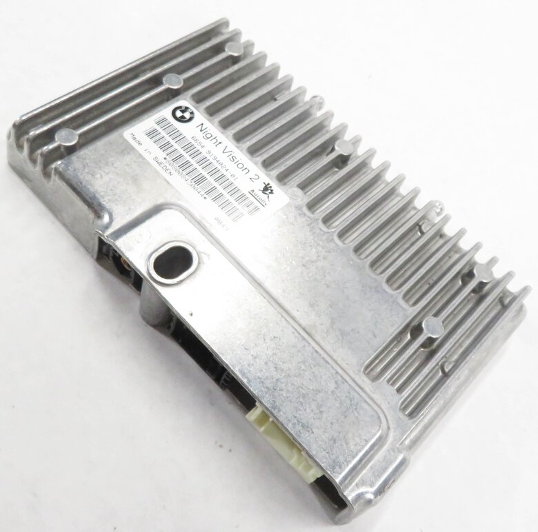 2009-2011 BMW 528i 535i 550i 740i 750i 760i (F01 F10) NIGHT VISION CAMERA MODULE