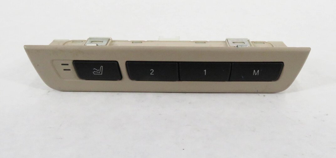 Thumbnail 2: 2009 BMW 750i (F01) RIGHT REAR HEATED COMFORT SEAT MEMORY SWITCH (OYSTER BEIGE)