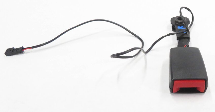 Thumbnail 2: 2009 BMW 750i (F01) LEFT REAR SEATBELT BUCKLE RECEIVER (BLACK)