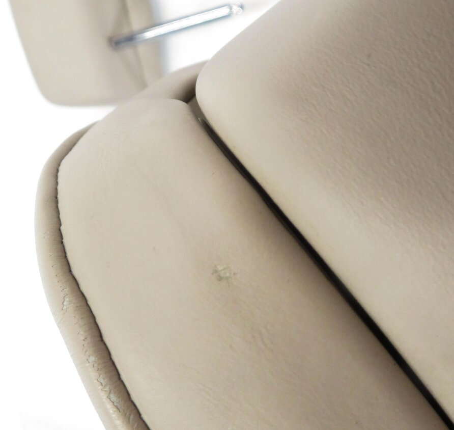 Thumbnail 7: 2009 BMW 750i (F01) REAR ACTIVE HEADREST HEAD REST SET-2 (OYSTER NAPPA LEATHER)