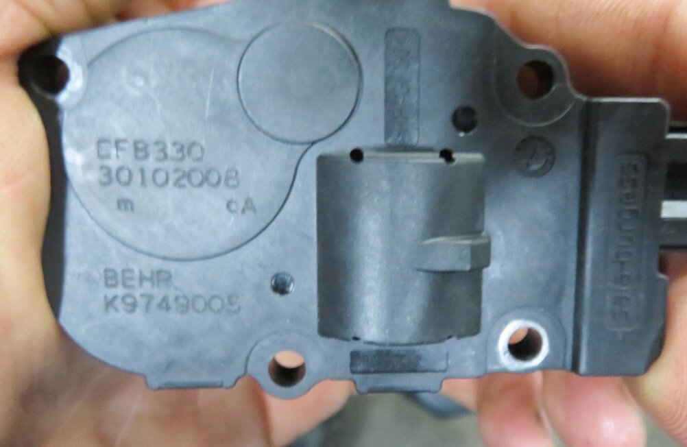 Thumbnail 7: 2009 BMW 750i (F01) FRONT HVAC HEATER A/C AIR BOX BLEND DOOR ACTUATOR MOTOR SET