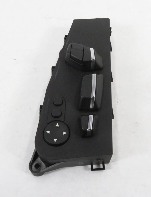 Thumbnail 3: 2009 BMW 750i (F01) LEFT FRONT DRIVER POWER SEAT ADJUSTMENT SWITCH