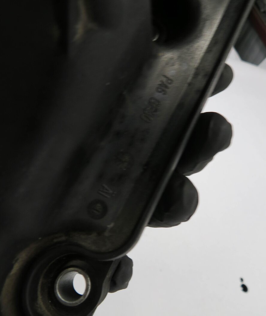 Thumbnail 7: 08-14 BMW 550i 650i 750i X5 X6 (F01 F10 E70 E71) 4.4L TWIN TURBO LEFT MANIFOLD