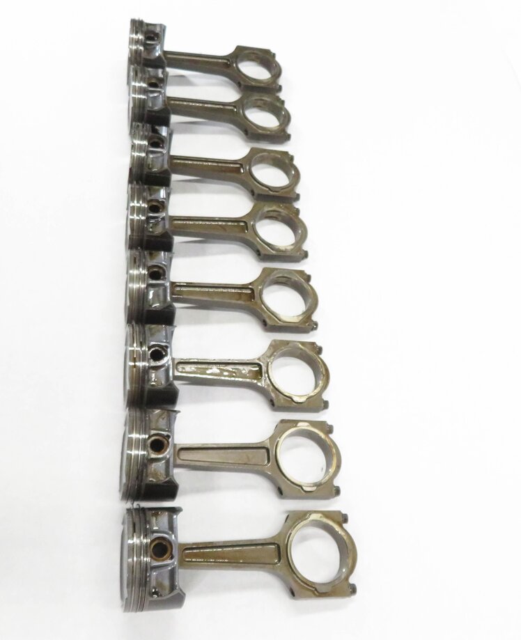 Thumbnail 4: 2005-2009 LR3 RANGE ROVER / SPORT (L322 L320) 4.4L V8 ENGINE PISTON w/ ROD SET-8