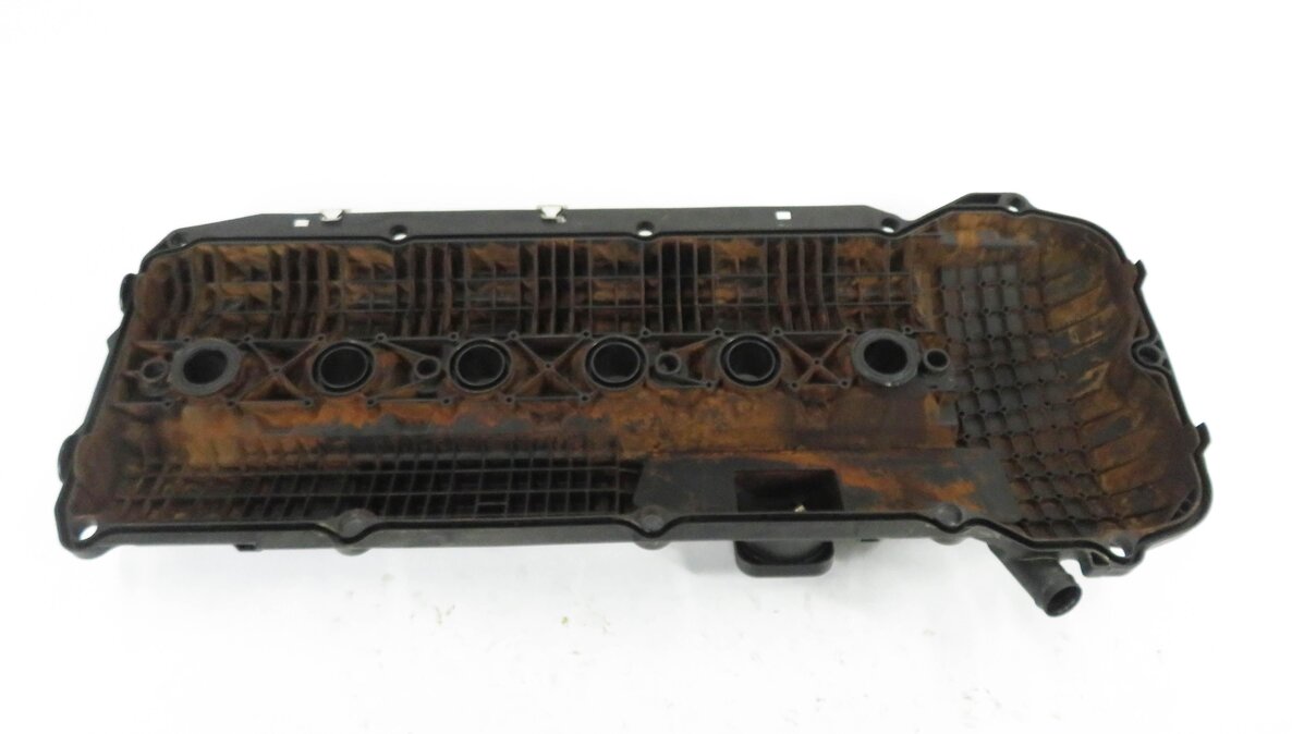 Thumbnail 6: 02-06 BMW 330i 325i 525i 530i X3 X5 Z4 E39 E46 E53 E83 E85 2.5L 3.0L VALVE COVER