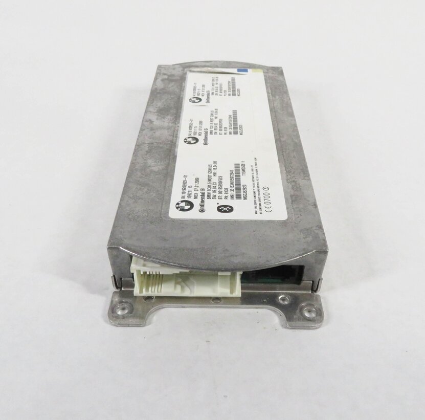 Thumbnail 4: 2009 BMW 335i (E90) BLUETOOTH TELEMATIC COMMUNICATION CONTROL MODULE