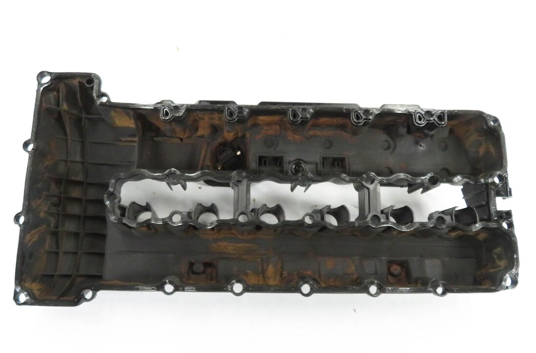 Thumbnail 7: 07-16 BMW 335i 535i 740i X6 Z4 (E60 E90) 3.0L N54 TWIN TURBO ENGINE VALVE COVER