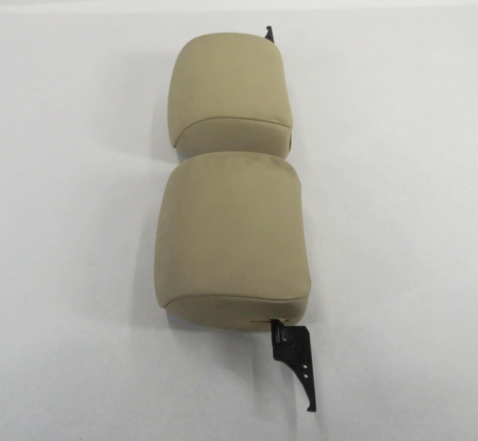 Thumbnail 3: 2007 BMW 328i (E93) CONVERTIBLE - FRONT HEADREST SET-2 (BEIGE CREAM LEATHER)