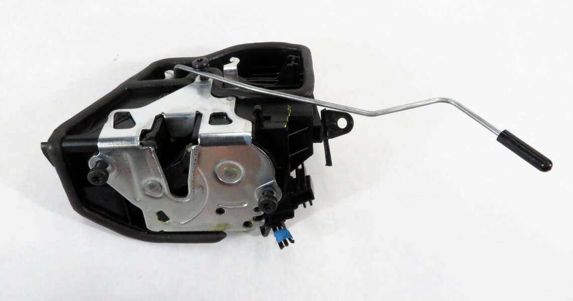Thumbnail 4: 2010-2018 BMW E90 F30 F32 E60 F10 F01 F25 F26 E70 E71 LEFT SIDE REAR DOOR LATCH