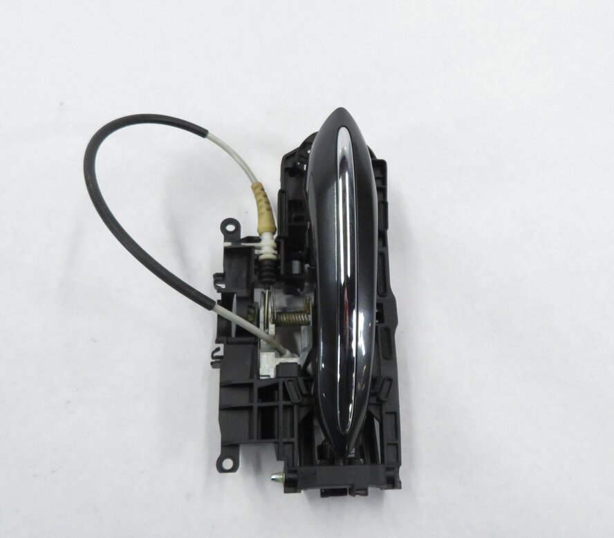 Thumbnail 3: 11-16 BMW 528i 535i 550i M5 (F10) RIGHT FRONT DOOR HANDLE w/ LIGHT (GRAY B90)