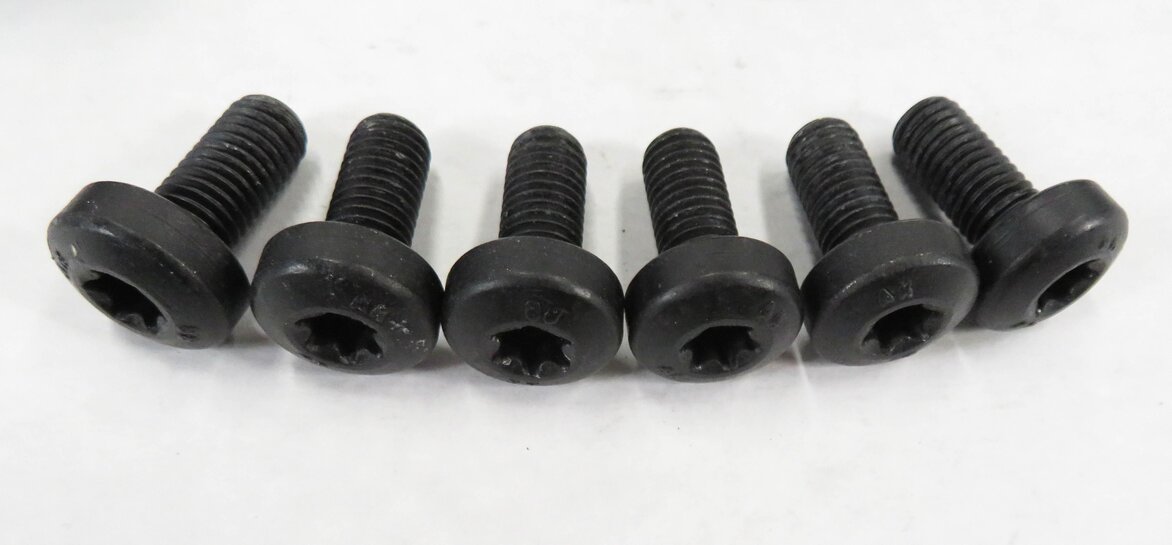 Thumbnail 2: 2012 BMW 528i (F10) REAR - SEATBELT BUCKLE RETRACTOR SET-3 (BLACK)