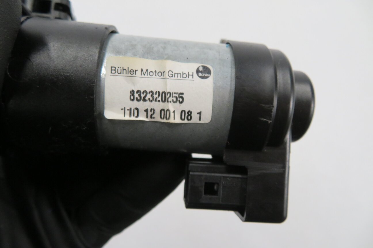 Thumbnail 10: 2012 BMW 528i (F10) RIGHT FRONT PASSENGER POWER SEAT TRACK MOTOR SET-6