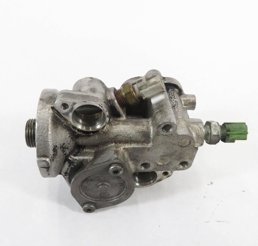 Thumbnail 3: 2006 RANGE ROVER SPORT (L320) 4.2L V8 SUPERCHARGED MOTOR OIL FILTER ADAPTER