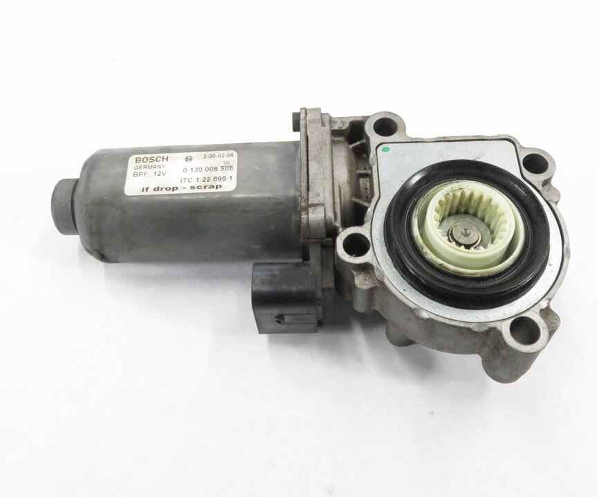 Thumbnail 2: 05-16 RANGE ROVER SPORT (L320 L322) LR3 LR4 TRANSFER CASE ELECTRIC SHIFT MOTOR
