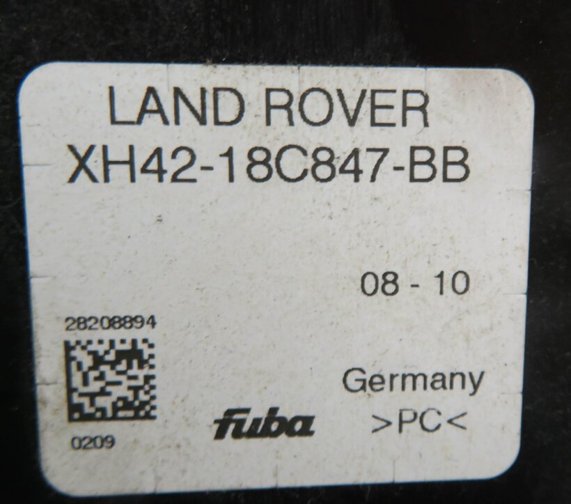 Thumbnail 7: 2011 RANGE ROVER (L322) ANTENNA AMPLIFIER MODULE
