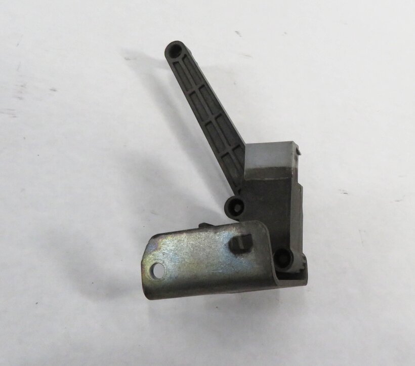 Thumbnail 2: 2011 RANGE ROVER (L322) LEFT DRIVER REAR SUSPENSION HEIGHT LEVEL SENSOR