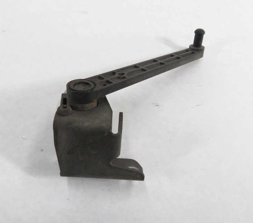Thumbnail 5: 2011 RANGE ROVER (L322) LEFT DRIVER REAR SUSPENSION HEIGHT LEVEL SENSOR