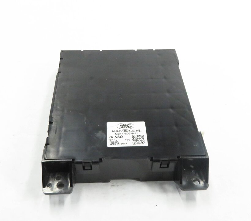 Thumbnail 3: 2011 RANGE ROVER (L322) AIR SUSPENSION COMPRESSOR CONTROL MODULE