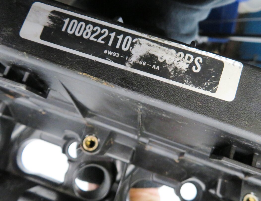 Thumbnail 7: 2010-2012 RANGE ROVER (L322) 5.0L V8 ENGINE RIGHT CYLINDER HEAD VALVE COVER