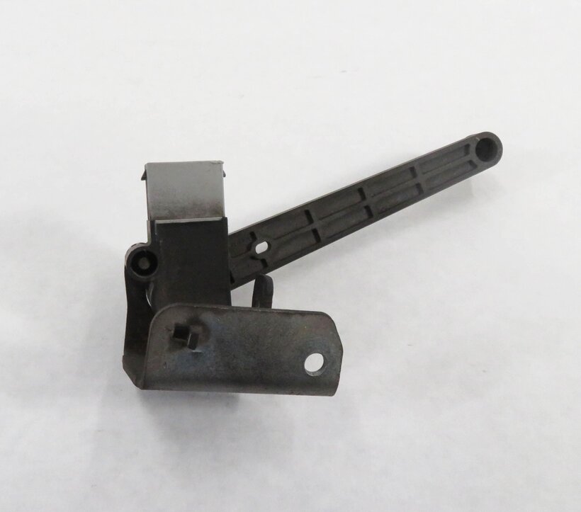 Thumbnail 2: 2011 RANGE ROVER (L322) RIGHT PASSENGER REAR SUSPENSION HEIGHT LEVEL SENSOR