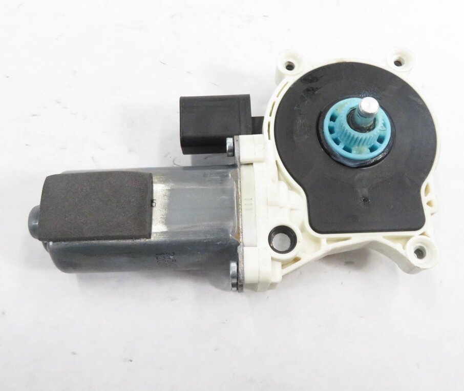 Thumbnail 5: 2010-2012 RANGE ROVER (L322) RIGHT FRONT PASSENGER DOOR POWER WINDOW MOTOR