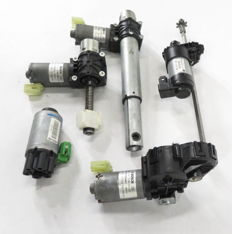 Thumbnail 3: 2011 BMW 535i (F10) RIGHT FRONT PASSENGER POWER SEAT MOTOR SET-5