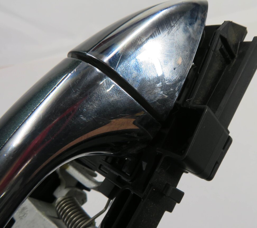 Thumbnail 7: 2008 MERCEDES ML320 (W164) RIGHT FRONT PASSENGER EXTERIOR DOOR HANDLE (GREEN)