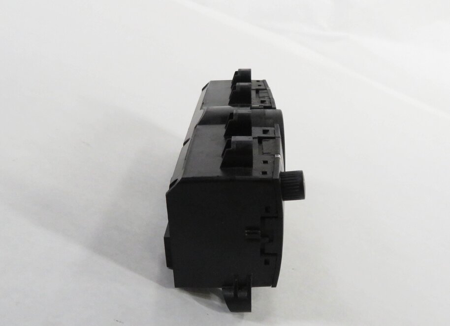 Thumbnail 4: 2008 MERCEDES ML320 (W164) REAR CENTER CONSOLE TEMPERATURE CLIMATE CONTROL PANEL