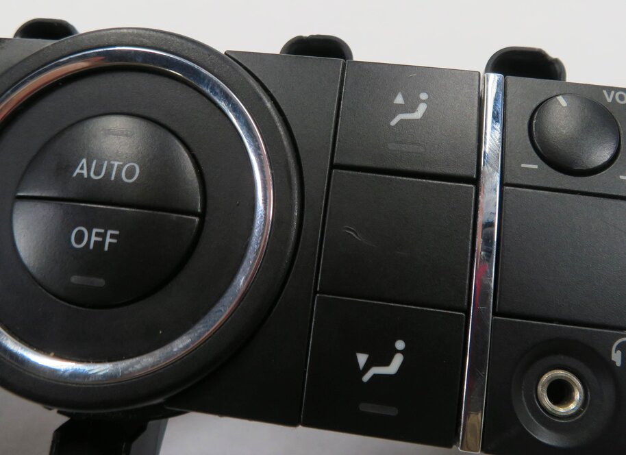 Thumbnail 7: 2008 MERCEDES ML320 (W164) REAR CENTER CONSOLE TEMPERATURE CLIMATE CONTROL PANEL