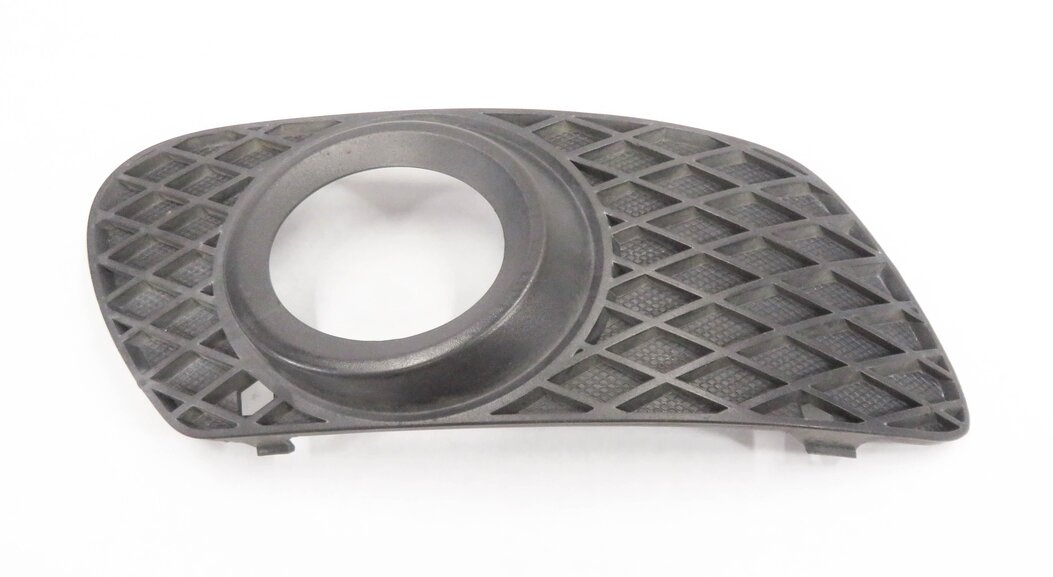Thumbnail 4: 2008 MERCEDES ML320 (W164) RIGHT FRONT PASSENGER FOG LIGHT TRIM GRILLE (BLACK)