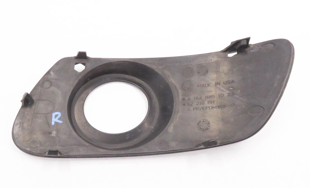 Thumbnail 5: 2008 MERCEDES ML320 (W164) RIGHT FRONT PASSENGER FOG LIGHT TRIM GRILLE (BLACK)