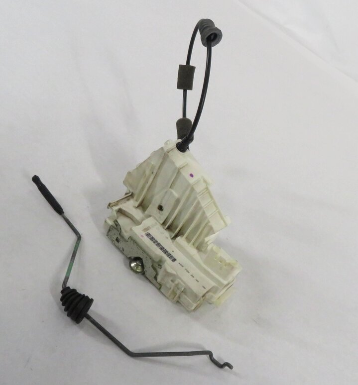 Thumbnail 2: 06-12 MB GL320 GL 450 GL550 GL350 ML500 ML350 ML320 LEFT FRONT DOOR LOCK LATCH