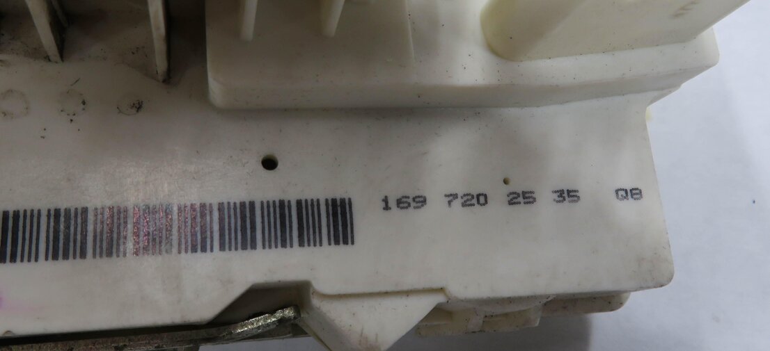 Thumbnail 6: 06-12 MB GL320 GL 450 GL550 GL350 ML500 ML350 ML320 LEFT FRONT DOOR LOCK LATCH