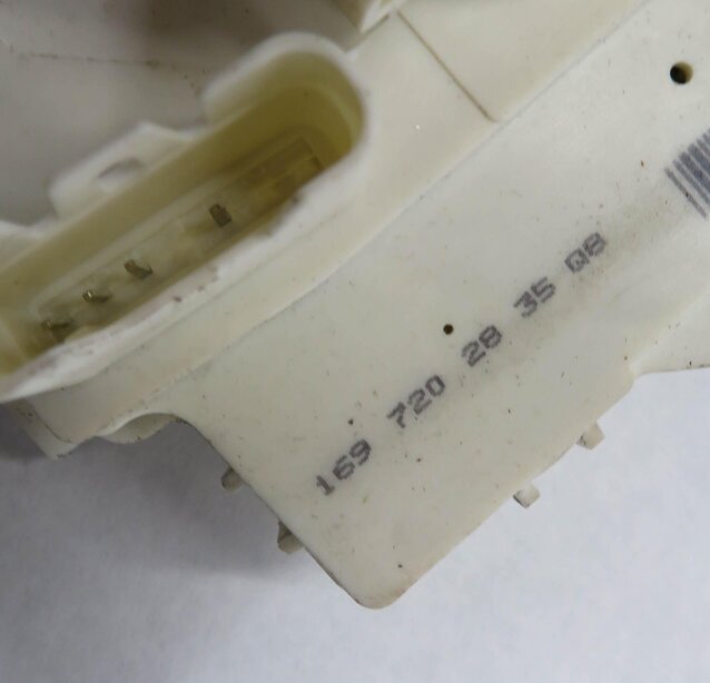 Thumbnail 5: 06-12 MB GL320 GL 450 GL550 GL350 ML500 ML350 ML320 RIGHT FRONT DOOR LOCK LATCH