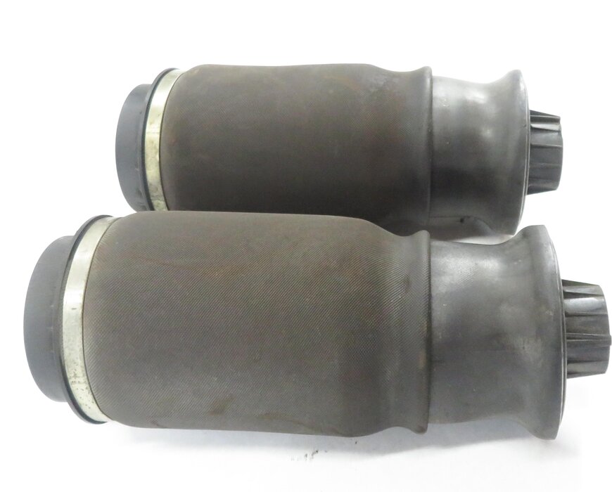 Thumbnail 4: 2009 MERCEDES BENZ GL550 (X164) REAR ADAPTIVE SUSPENSION AIR SPRING SET-2