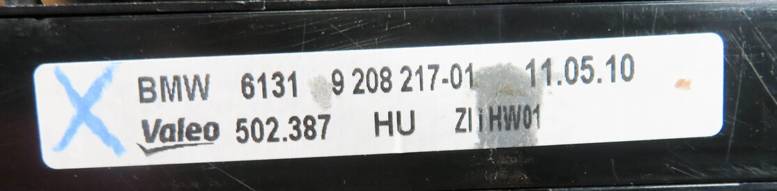 Thumbnail 6: 2011 BMW X5 (E70) TRACTION CONTROL / HILL DESCENT / TRUNK RELEASE SWITCH BUTTON