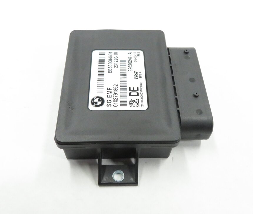 Thumbnail 3: 11-19 BMW 528i 535i 550i 640i 650i M5 M6 X3 X4 - PARKING BRAKE CONTROL MODULE