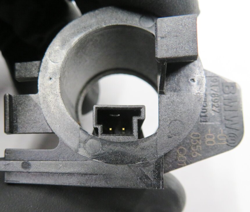 Thumbnail 6: 2011 BMW 550i (F10) IGNITION SWITCH IMMOBILIZER STARTER COIL RING