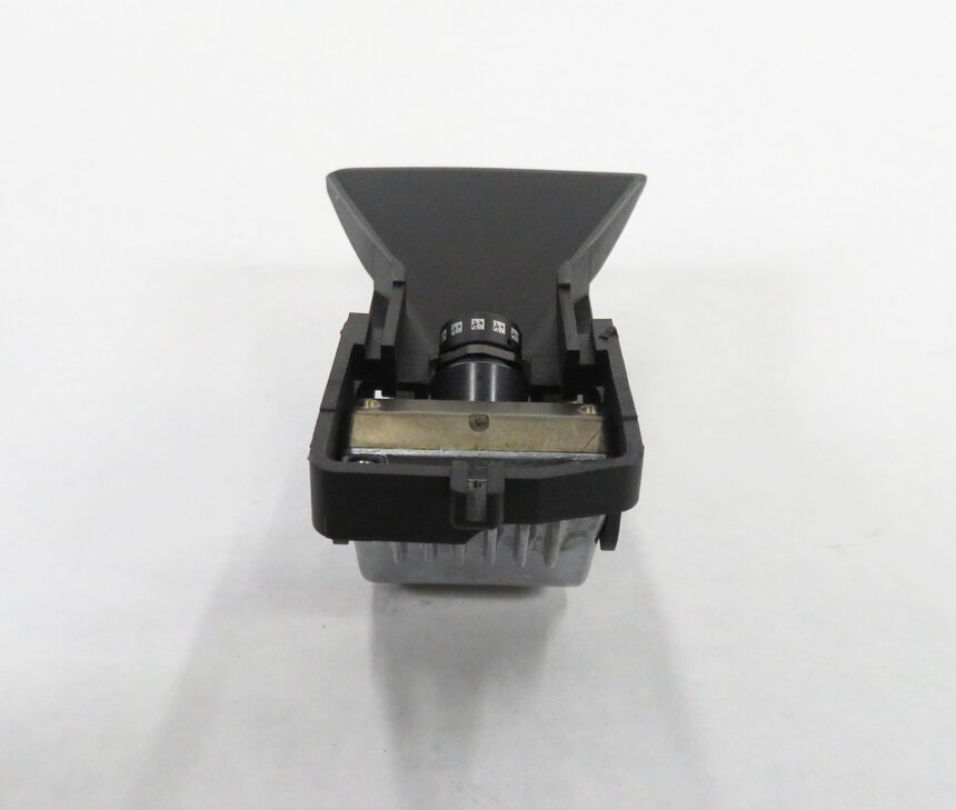 Thumbnail 4: 2011-2012 BMW 528i 535i 550i M5 (F10) FRONT LANE DEPARTURE WARNING CAMERA