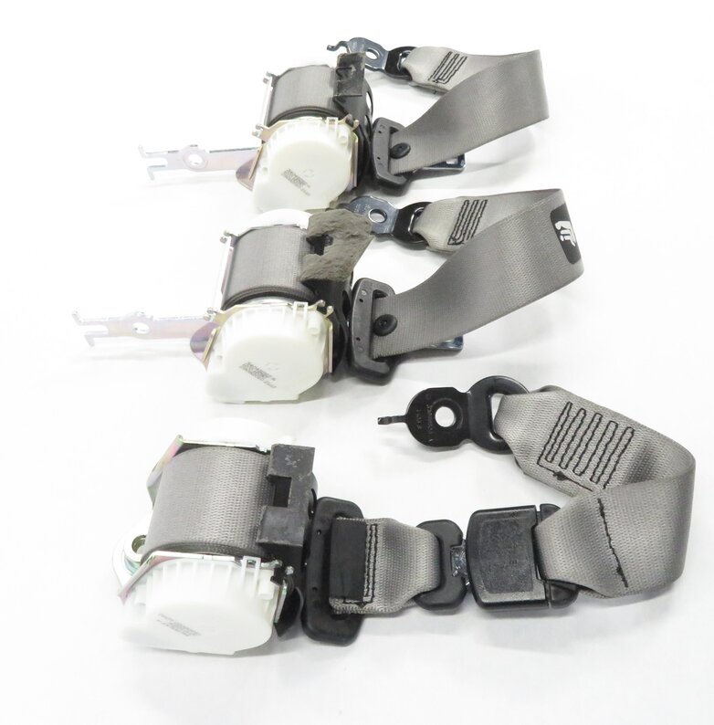 Thumbnail 4: 2011 BMW 550i (F10) REAR - LEFT / CENTER / RIGHT - SEATBELT RETRACTOR SET (GRAY)