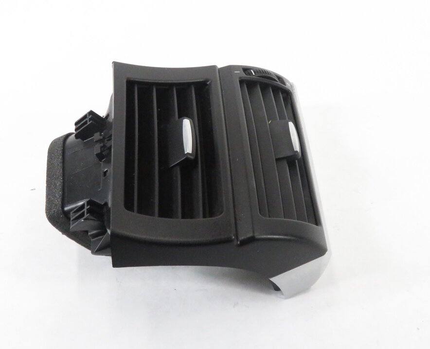 Thumbnail 3: 2011 BMW X5 (E70) LEFT FRONT DRIVER DASH HEATER A/C AIR VENT